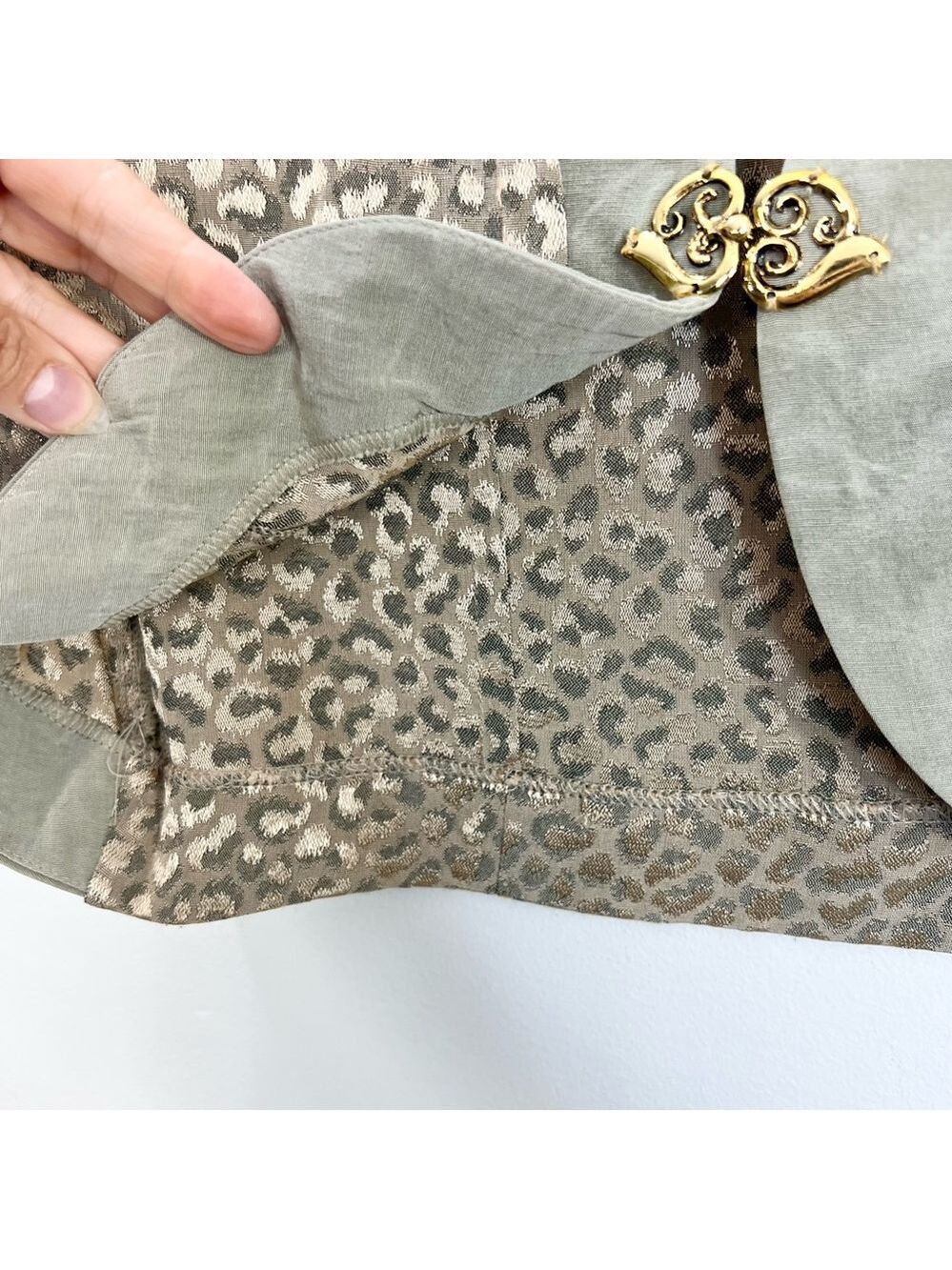 Vintage Canadian made sage green taupe metallic animal print cropped jacket 12 - Picture 10 of 15